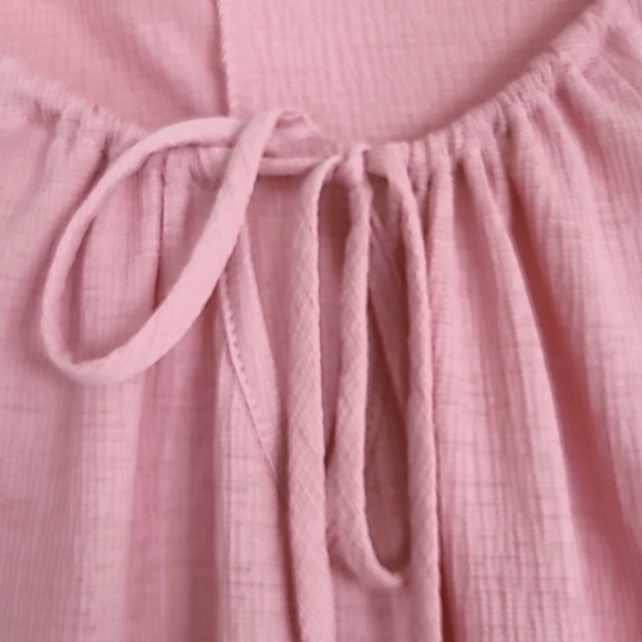 Pale Pink Top Tie Neck Detail on Sleeves Medium - Picture 3 of 4
